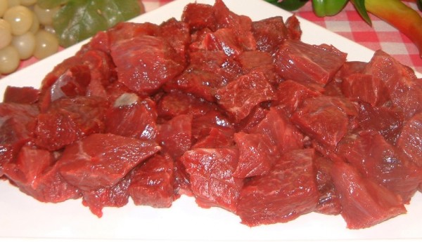 Gulaschstücke vom Ross á 500 g für Tierfutter